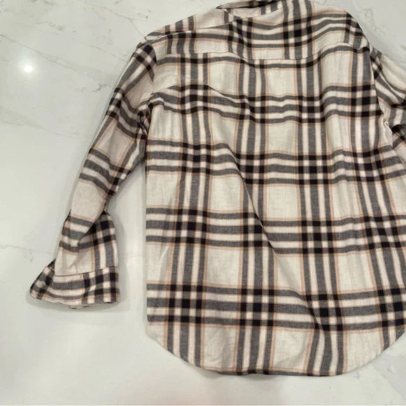 NWOT Old Navy “The Boyfriend” Plaid Button Down Shirt - Picture 15 of 15